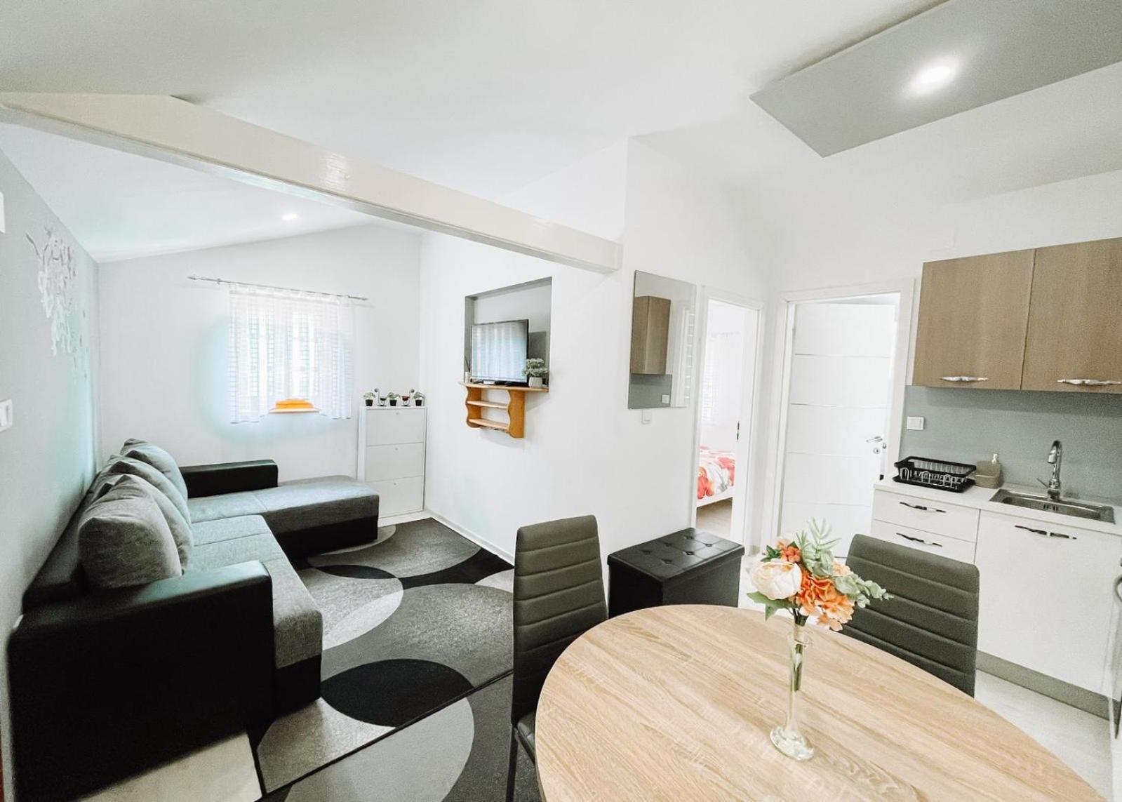 קרפינה Apartman Sunny Hills מראה חיצוני תמונה