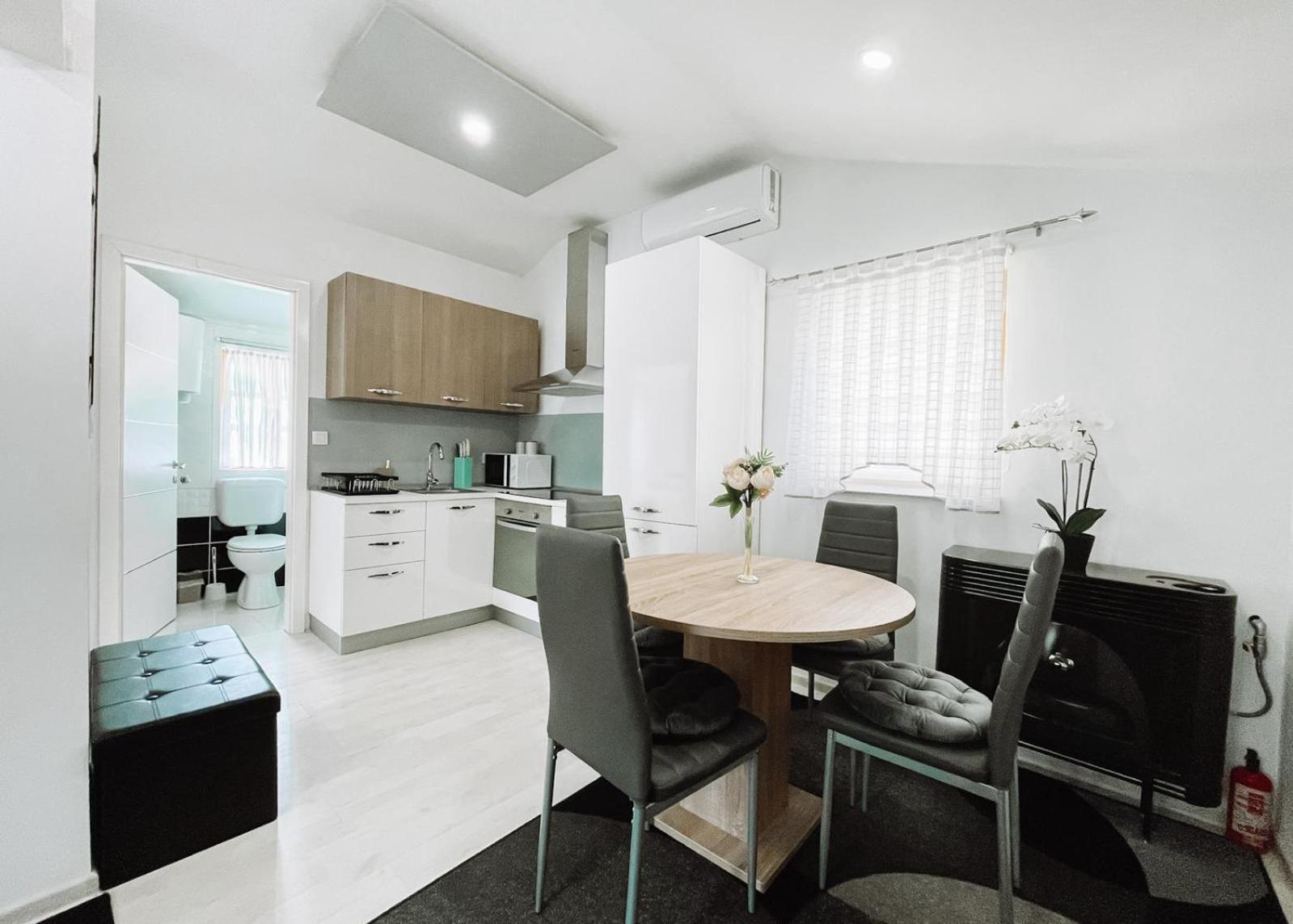 קרפינה Apartman Sunny Hills מראה חיצוני תמונה