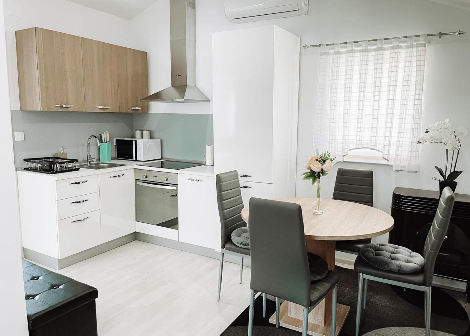 קרפינה Apartman Sunny Hills מראה חיצוני תמונה